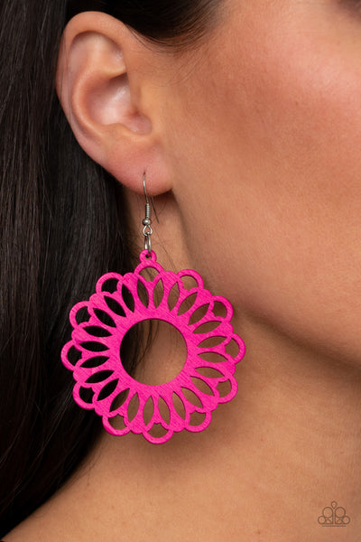 Dominican Daisy   Earrings-Lovelee's Treasures-earrings,jewelery,pink,standard fishhook,standard fishhook fitting,wooden